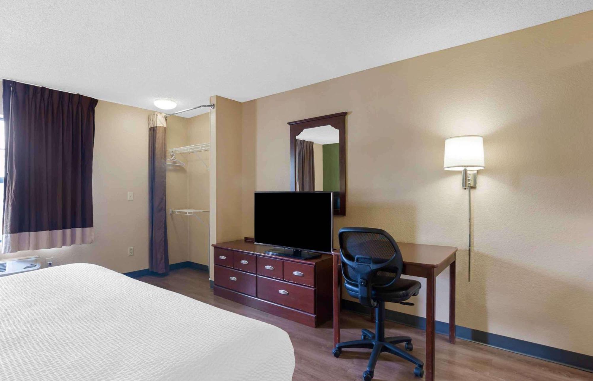 Extended Stay America Select Suites - Raleigh - Cary - Regency Parkway South Esterno foto